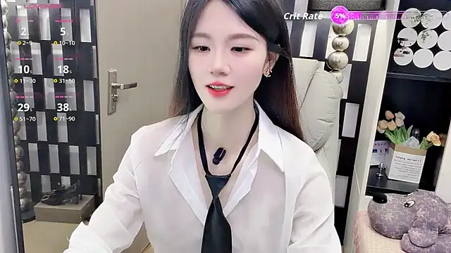 Snapshot of Yueyue-MM chatting on 04/30/26, 12:50 Yueyue-MM online show from 04/30/26, 12:50