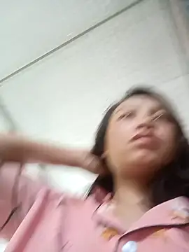 Snapshot of simi-lucy chatting on 09/13/25, 06:24 simi-lucy online show from 09/13/25, 06:24