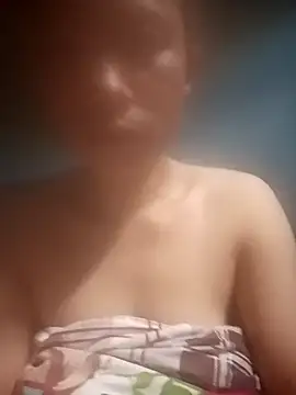 simi-lucy online show from 12/23/25, 07:06