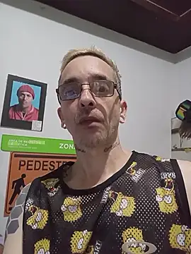 dinho carioca online show from 04/04/26, 04:00