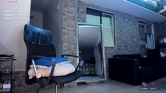  SARAI DUPONT online show from 04/21/26, 10:12