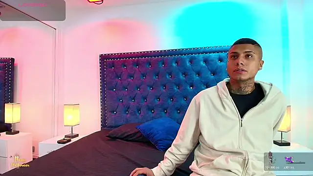 Damian and roxanne online show from 10/26/25, 12:33