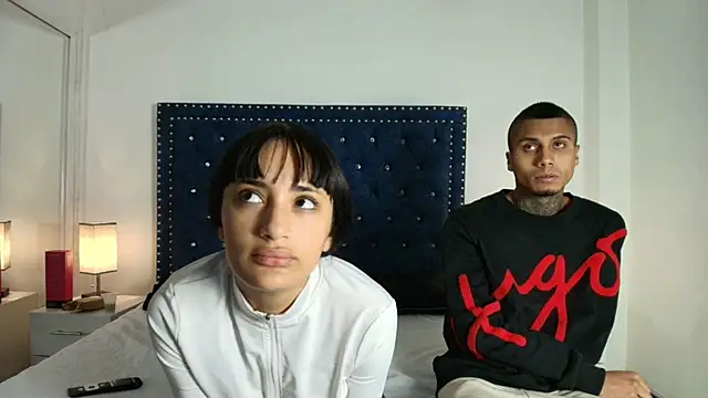 Snapshot of Damian_and_roxanne chatting on 07/16/26, 12:33 Damian and roxanne online show from 07/16/26, 12:33