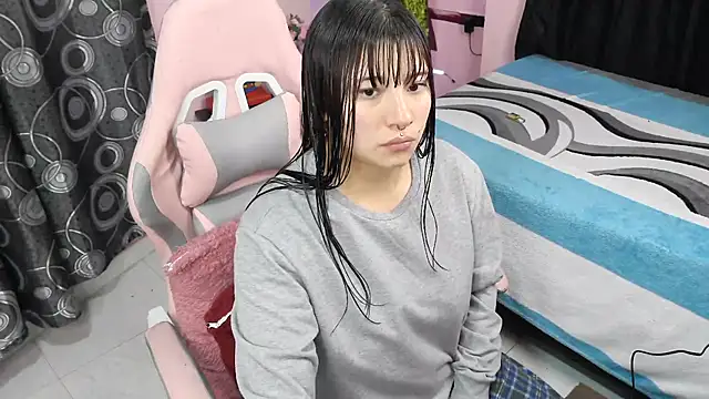 Zulema R1 online show from 04/13/26, 10:37