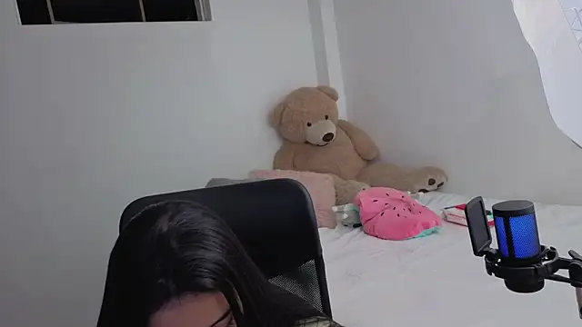 valerihouse online show from 04/12/26, 12:48