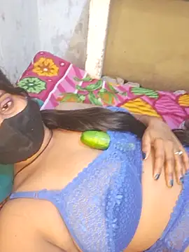 Snapshot of Minu_love chatting on 02/21/26, 05:58 Minu love online show from 02/21/26, 05:58