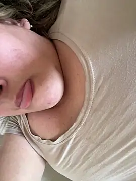 bruna438 online show from 09/26/25, 06:56