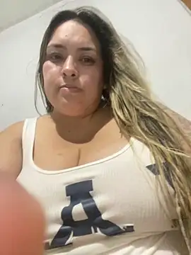 bruna438 online show from 03/07/26, 12:40