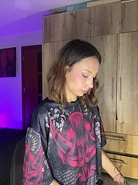 AnnaKimm online show from 07/15/26, 11:10