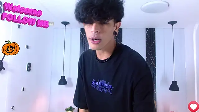 Franvill Trato online show from 10/09/25, 07:23