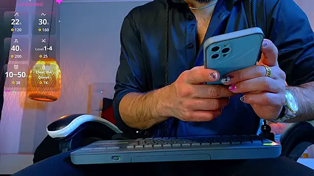 Thaiel Fosteer online show from 10/04/25, 06:00