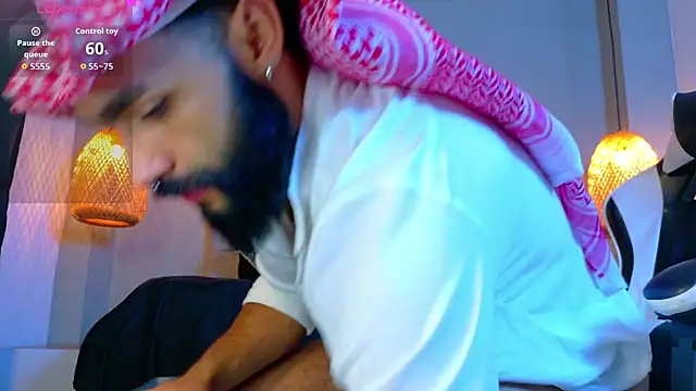 Thaiel Fosteer online show from 11/22/25, 07:07