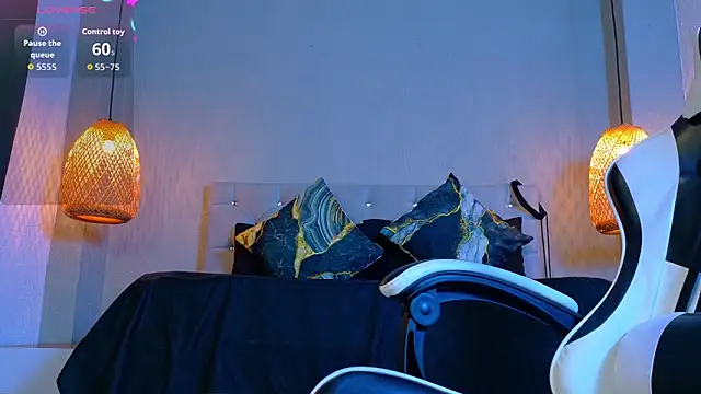 Thaiel Fosteer online show from 11/27/25, 07:10