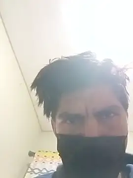 Lavz1995 online show from 01/12/26, 09:42