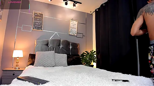 oliver mr  online show from 09/08/25, 09:25