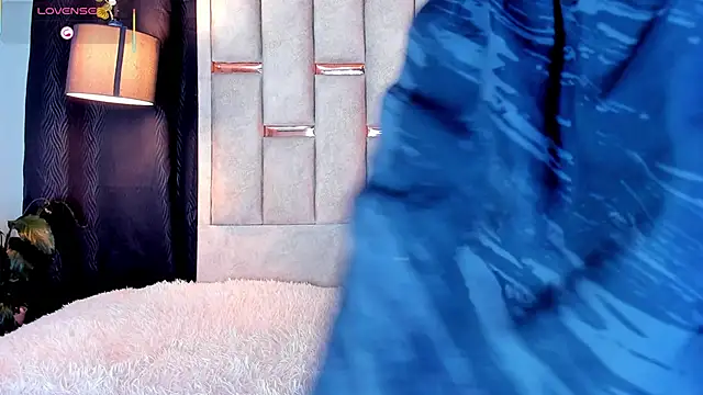 oliver mr  online show from 09/30/25, 08:58