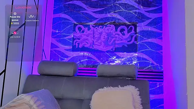 oliver mr  online show from 04/14/26, 01:28