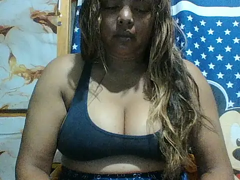 Snapshot of SEXY_METISE chatting on 05/11/26, 08:39 SEXY METISE online show from 05/11/26, 08:39