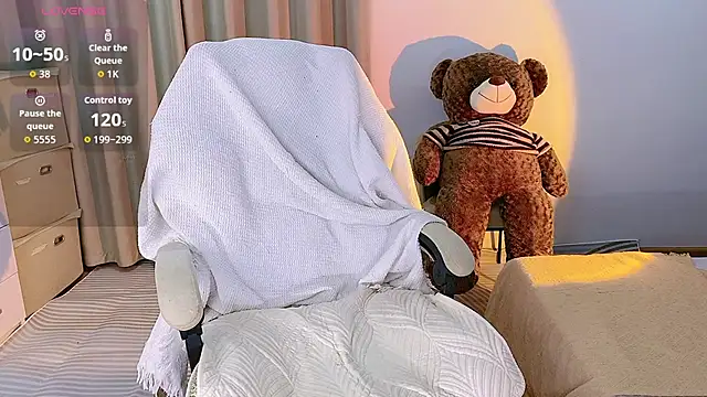 MoLi0066 online show from 09/16/25, 01:23