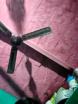 Pooja750 online show from 10/13/25, 09:59