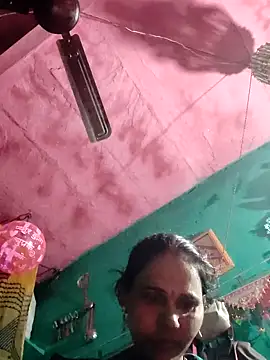 Pooja750 online show from 01/14/26, 04:45