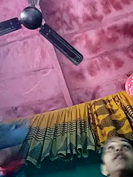 Snapshot of Pooja750 chatting on 02/03/26, 05:16 Pooja750 online show from 02/03/26, 05:16