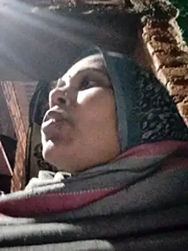 Snapshot of Pooja750 chatting on 02/05/26, 03:16 Pooja750 online show from 02/05/26, 03:16