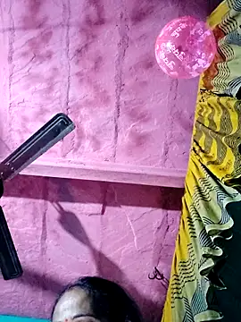 Snapshot of Pooja750 chatting on 02/22/26, 07:23 Pooja750 online show from 02/22/26, 07:23