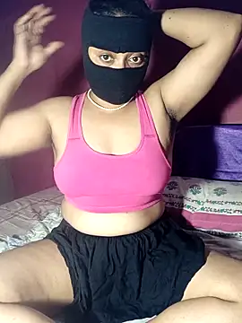 Moonshine07 online show from 09/08/25, 05:01