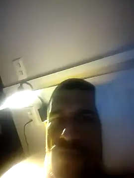 Snapshot of Dihmiranda chatting on 11/04/25, 04:11 Dihmiranda online show from 11/04/25, 04:11