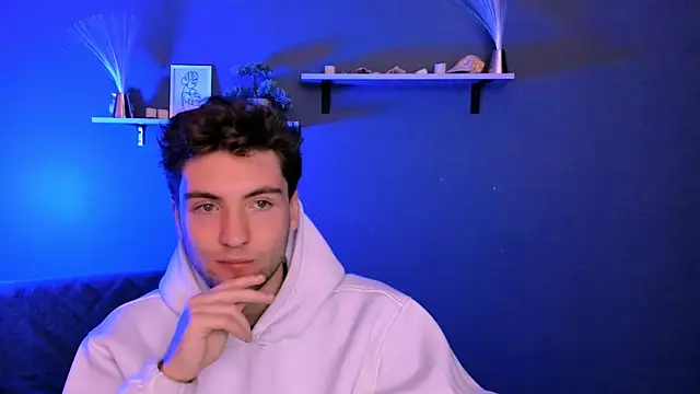 joseph bear  online show from 12/18/25, 07:53