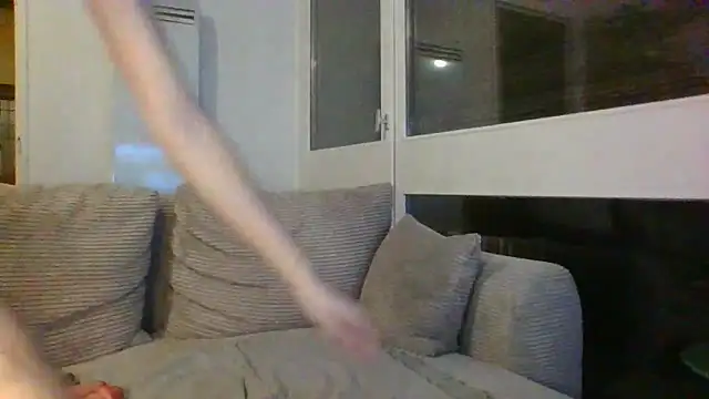 Snapshot of SpicyyyAngel chatting on 10/03/25, 09:56 SpicyyyAngel online show from 10/03/25, 09:56