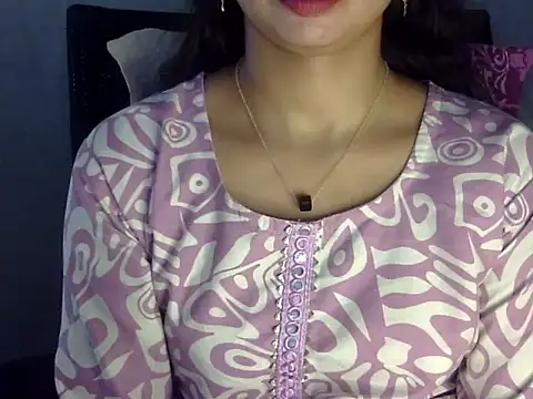 Snapshot of Rahat_S chatting on 07/28/26, 11:17 Rahat S online show from 07/28/26, 11:17