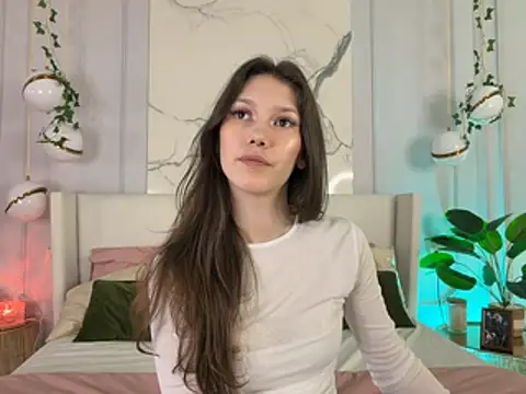 MaryNixon  online show from 05/21/26, 05:14