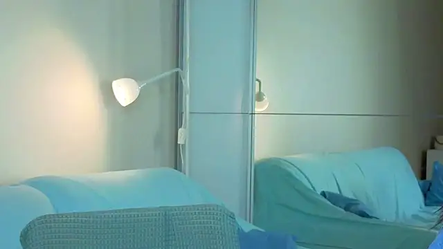 slyshypie online show from 09/18/25, 01:24