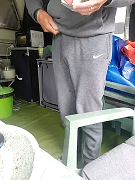 Snapshot of slaveman4you chatting on 09/17/25, 11:56 slaveman4you online show from 09/17/25, 11:56