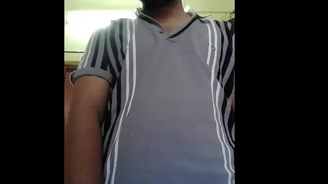 riyamore9623 online show from 10/26/25, 09:15