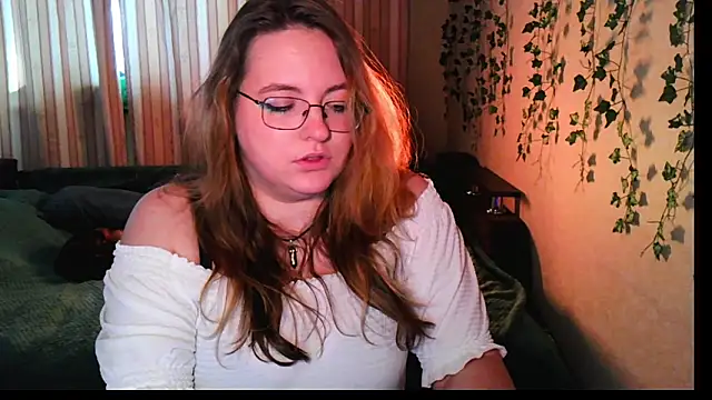 ZayaRush online show from 10/13/25, 09:20