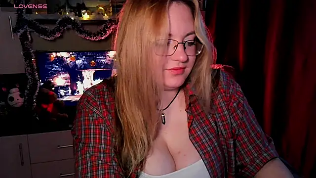 ZayaRush online show from 11/19/25, 09:20