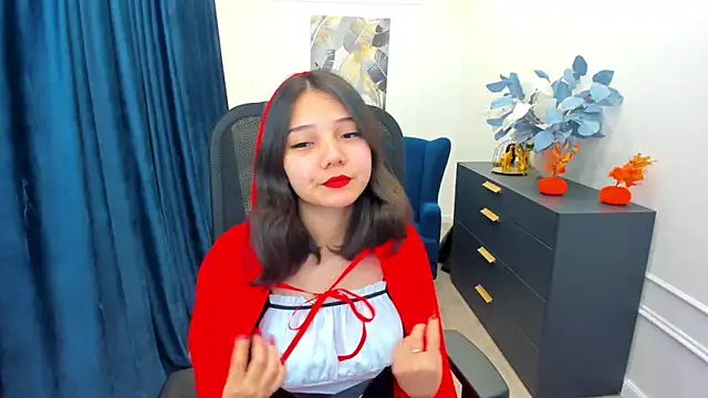 ElliVensda online show from 10/16/25, 07:48