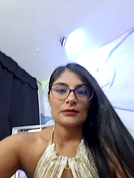 LaiaTorres1 online show from 09/15/25, 10:26