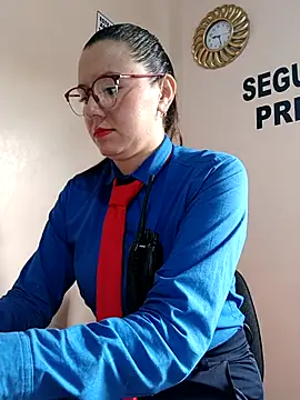 Hannah-colx online show from 09/30/25, 01:27