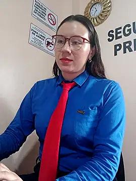 Hannah-colx online show from 10/28/25, 03:36