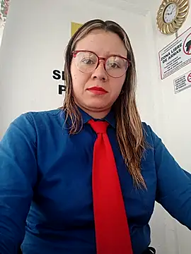 Hannah-colx online show from 11/26/25, 02:07