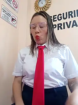 Hannah-colx online show from 12/15/25, 04:55