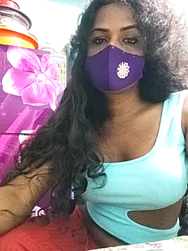 Snapshot of Anikaislam chatting on 10/05/25, 10:07 Anikaislam online show from 10/05/25, 10:07