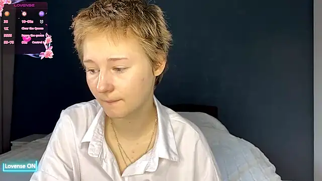 Snapshot of Mary_Smitt chatting on 05/27/26, 04:15 Mary Smitt online show from 05/27/26, 04:15