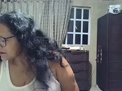  Cristal online show from 10/22/25, 08:47