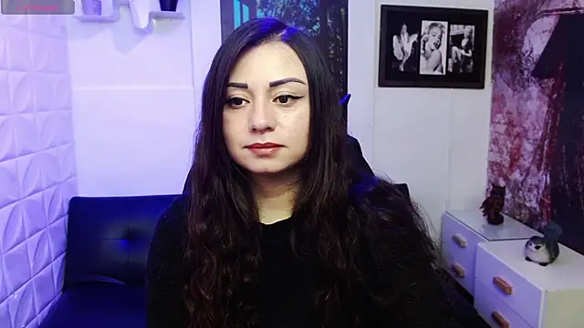 Eva Roussell online show from 11/08/25, 02:39