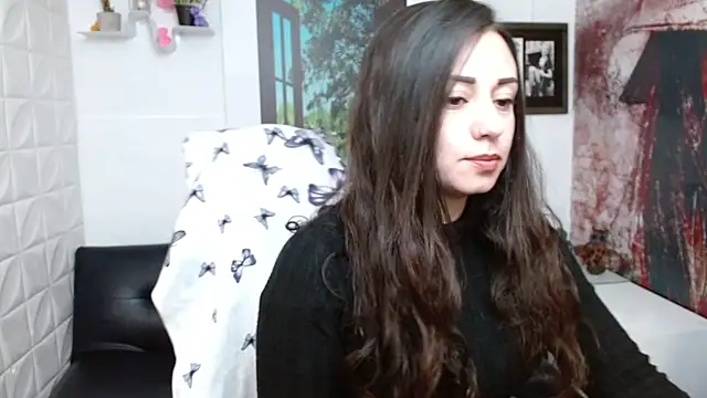 Snapshot of Eva_Roussell chatting on 02/12/26, 02:23 Eva Roussell online show from 02/12/26, 02:23